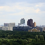 Vue du Sony Center et du Tiergarten depuis la terrasse du Reichstag