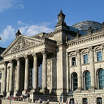 Fronton du Reichstag, siège du Bundestag