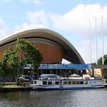 Croisières à Berlin - Photo : Navette fluviale sur la Sprée
