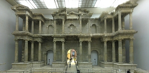 Markttor von Milet, la Porte de l'Agora de Milet, Antikensammlung im Pergamonmuseum, Collection antique du Musée de Pergame