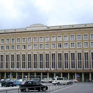 Aéroport de Tempelhof, Flughafen Berlin-Tempelhof