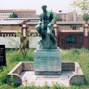 Grabmal für den Generalmajor Max Karl Adolf Hoffmann Hoffmann, Invalidenfriedhof, Tombe du Generalmajor Max Karl Adolf Hoffmann