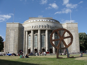 Théâtre de la Volksbühne, Volksbühne